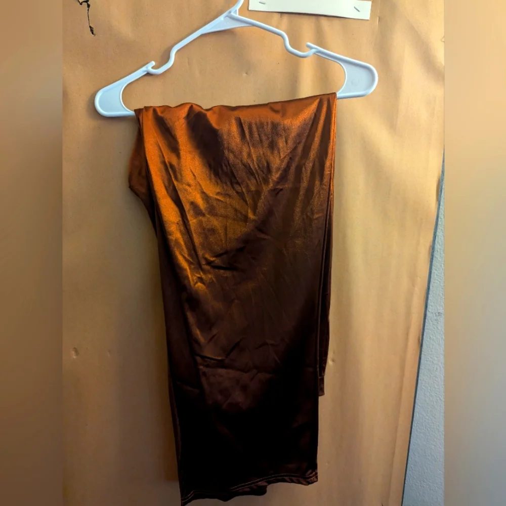 Two-Piece - Picture 2 of 2